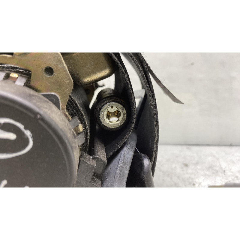 Pretensionneur de ceinture avant gauche PEUGEOT 206 Photo n°1