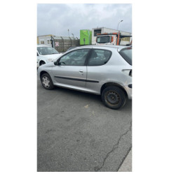 Pretensionneur de ceinture avant gauche PEUGEOT 206