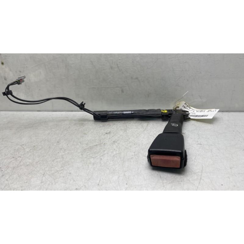 Pretensionneur de ceinture avant droit BMW SERIE 1 E87 Photo n°2