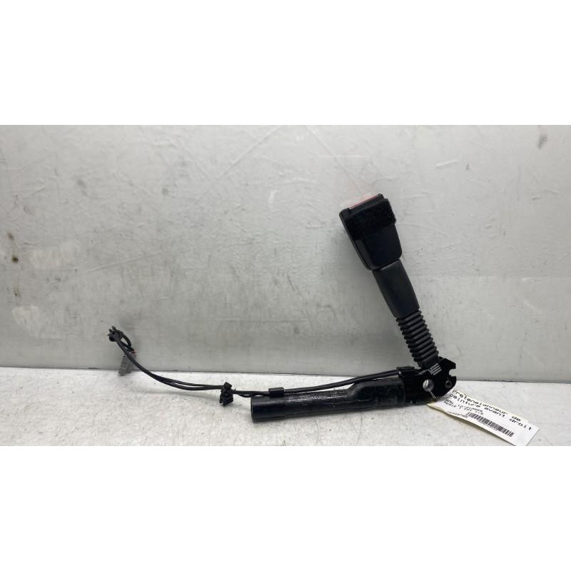 Pretensionneur de ceinture avant droit BMW SERIE 1 E87 Photo n°3