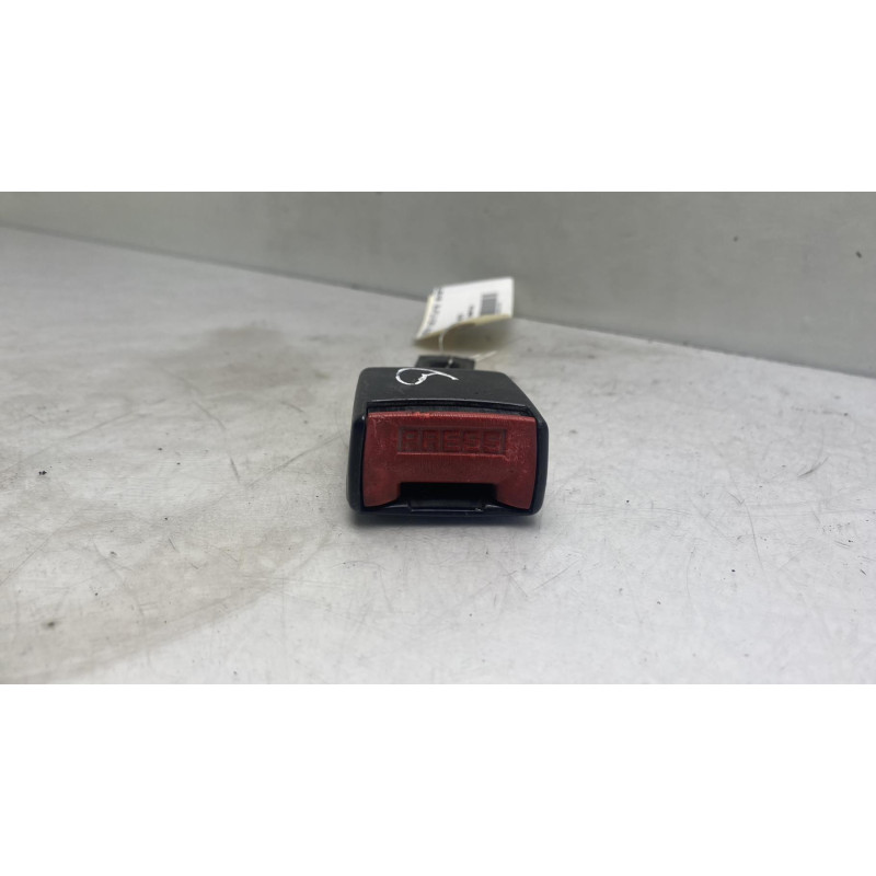 Attache ceinture avant droit CITROEN AX Photo n°1