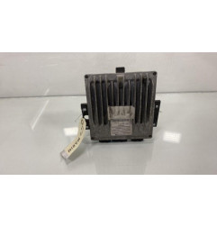 Calculateur moteur RENAULT MEGANE 2