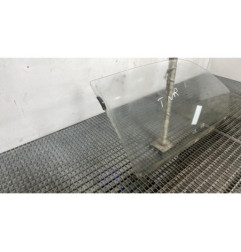 Vitre arriere droit RENAULT CLIO 1