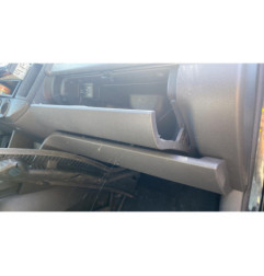 Pretensionneur de ceinture avant gauche VOLKSWAGEN POLO 4