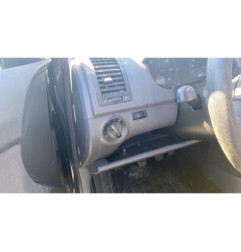 Pretensionneur de ceinture avant gauche VOLKSWAGEN POLO 4