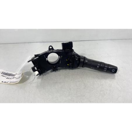 Commodo phare HYUNDAI I 20 1 Photo n°1