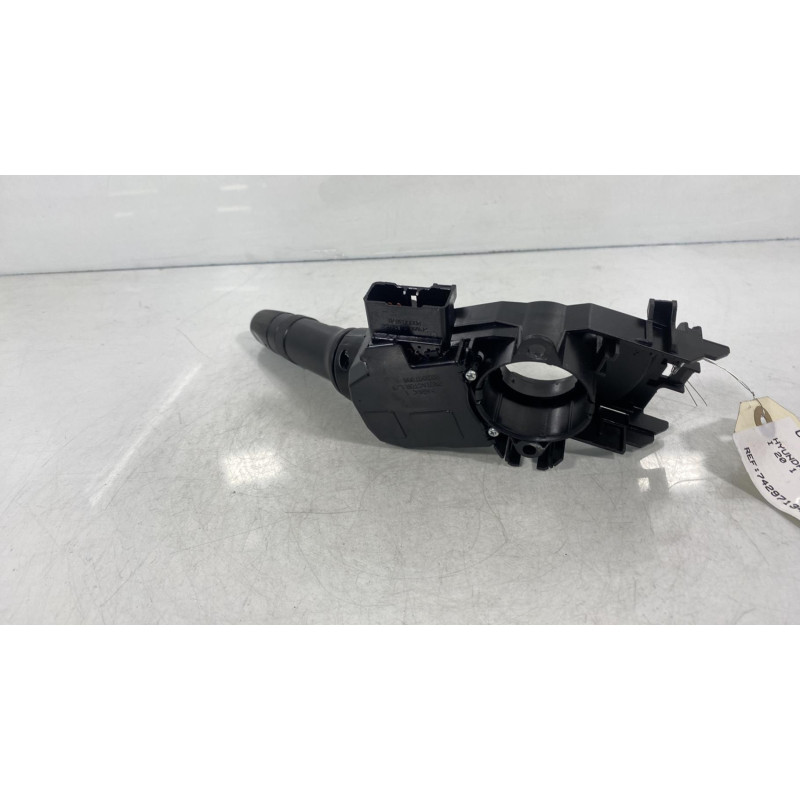 Commodo phare HYUNDAI I 20 1 Photo n°2