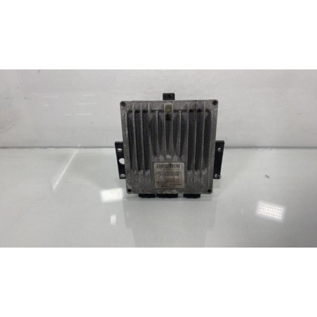 Calculateur moteur RENAULT CLIO 2