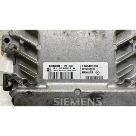 Calculateur moteur DACIA LOGAN 1 Photo n°1