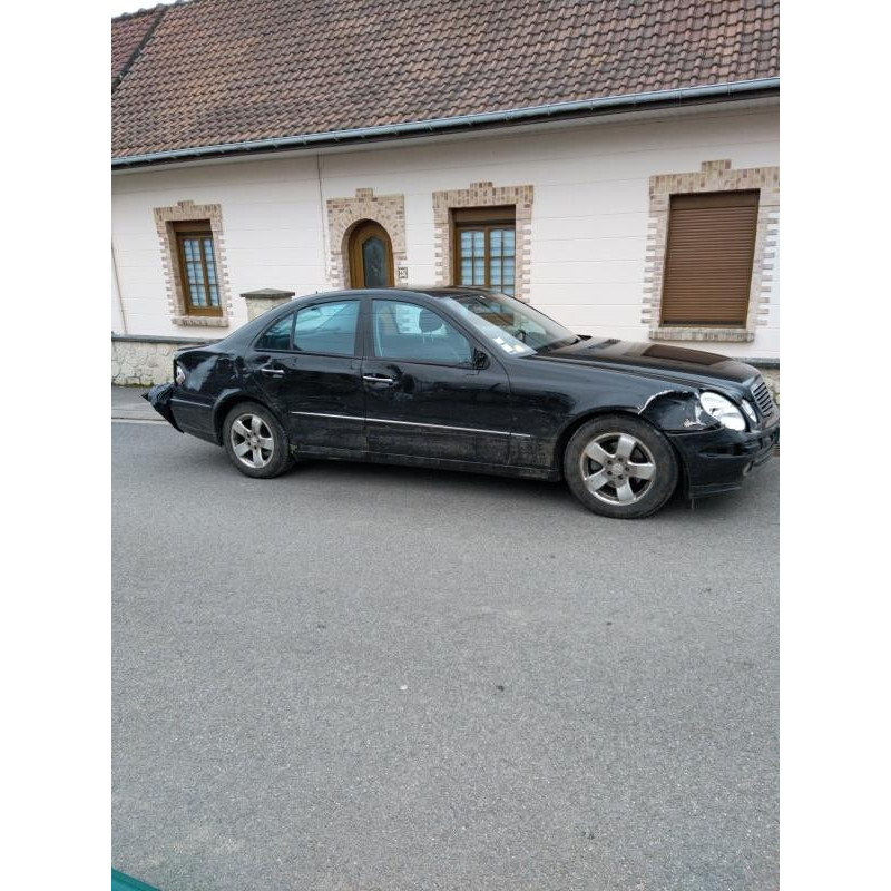 Bouton de warning MERCEDES CLASSE E 211 Photo n°10