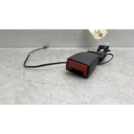 Attache ceinture arriere droit OPEL ASTRA K