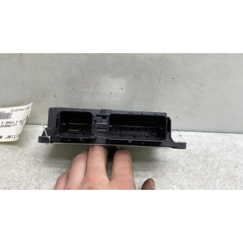 Boitier air bag OPEL ASTRA K Photo n°4