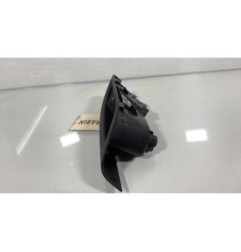 Interrupteur de leve vitre arriere droit OPEL ASTRA K