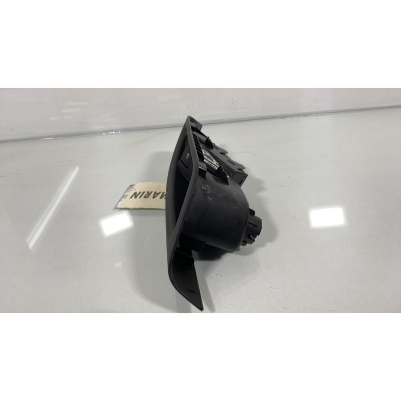Interrupteur de leve vitre arriere droit OPEL ASTRA K Photo n°2