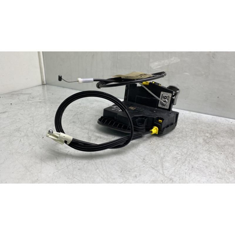 Serrure avant gauche OPEL ASTRA K Photo n°4