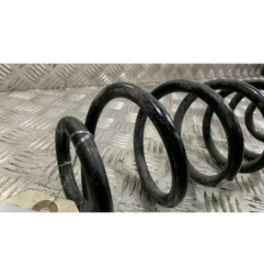 Ressort de suspension arriere gauche OPEL ASTRA K Photo n°1