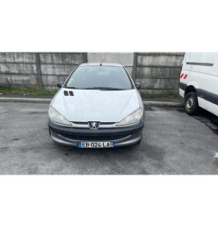 Pretensionneur de ceinture avant droit PEUGEOT 206