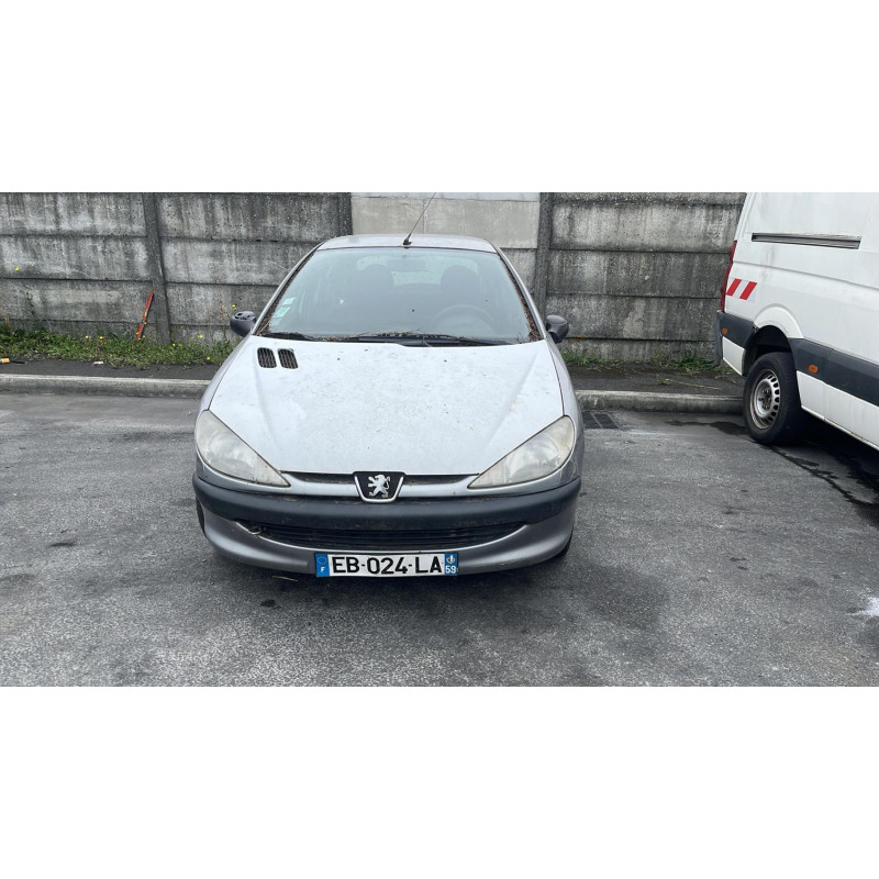 Pretensionneur de ceinture avant droit PEUGEOT 206 Photo n°5