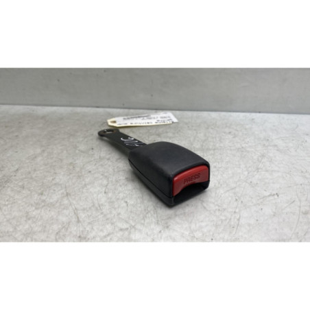Attache ceinture avant gauche NISSAN ALMERA 2 Photo n°1