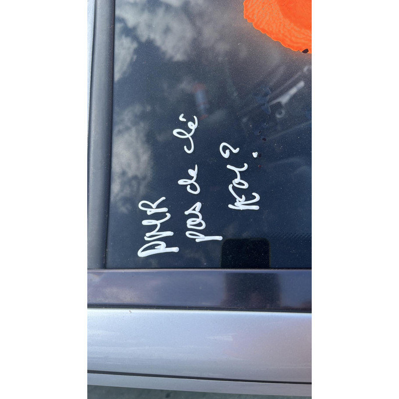 Interrupteur de leve vitre avant droit MERCEDES CLASSE C 203 Photo n°4