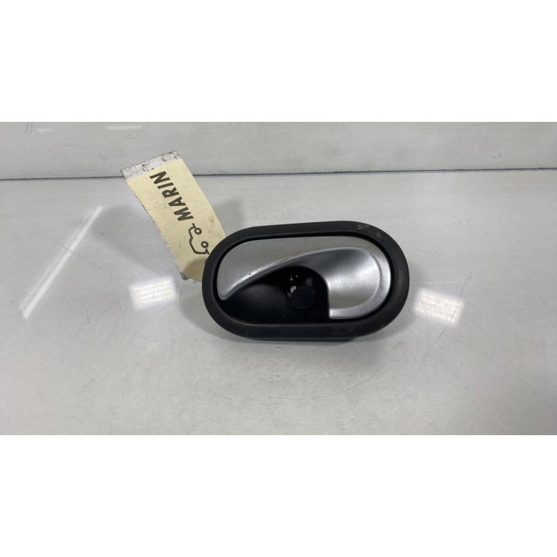 Poignee interieur arriere gauche RENAULT SCENIC 2 Photo n°3