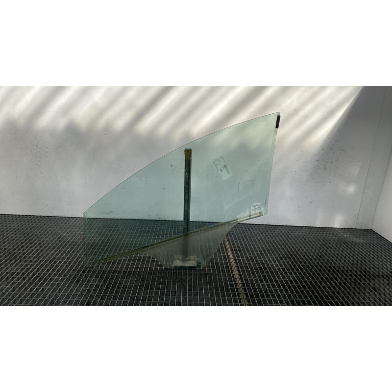 Vitre avant droit FIAT BRAVO 2 Photo n°3
