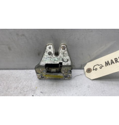 Serrure de coffre PEUGEOT 205