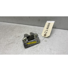 Serrure de coffre PEUGEOT 205
