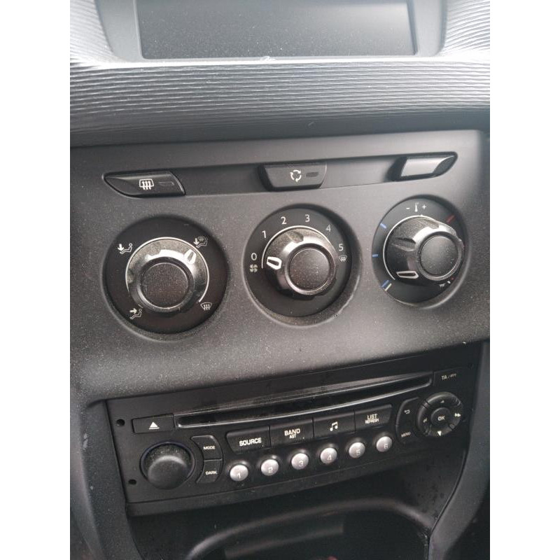 Boite a gants CITROEN C3 2 Photo n°7
