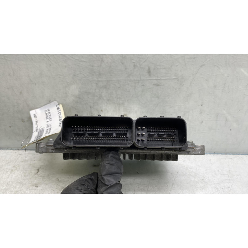 Calculateur moteur MERCEDES CLASSE A 169 Photo n°2