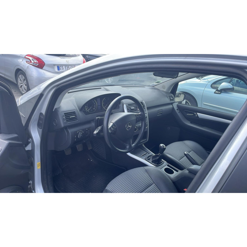 Calculateur moteur MERCEDES CLASSE A 169 Photo n°10