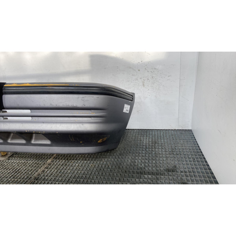 Pare choc avant CHRYSLER VOYAGER 2 Photo n°1