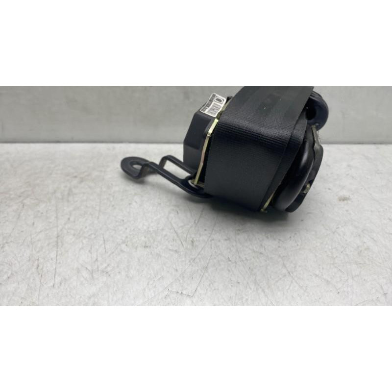 Pretensionneur de ceinture avant droit PEUGEOT 206 Photo n°3