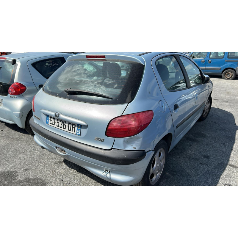Pretensionneur de ceinture avant droit PEUGEOT 206 Photo n°11