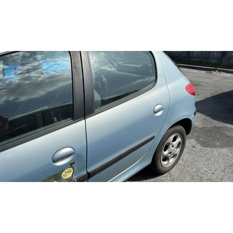Pretensionneur de ceinture avant droit PEUGEOT 206 Photo n°13