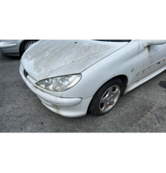 Fermeture de capot PEUGEOT 206