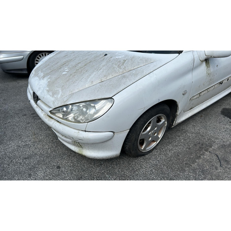 Fermeture de capot PEUGEOT 206 Photo n°10