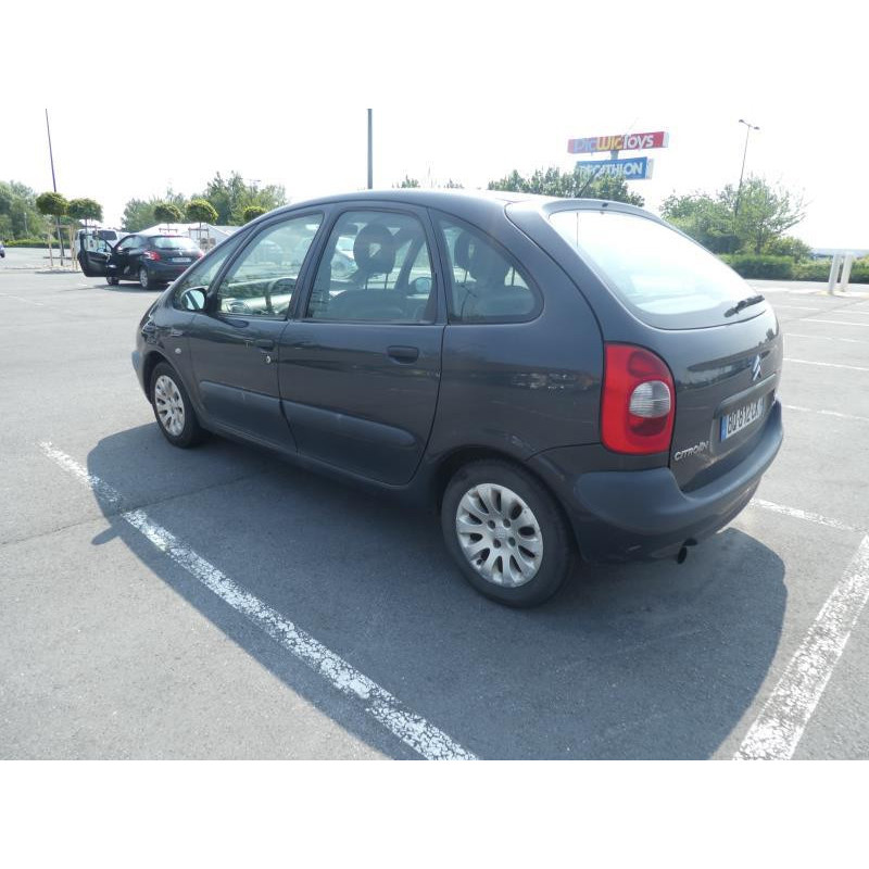 Porte avant droit CITROEN XSARA PICASSO Photo n°7
