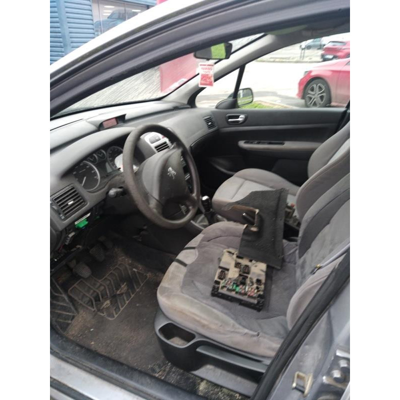 Boitier BSI PEUGEOT 307 Photo n°17