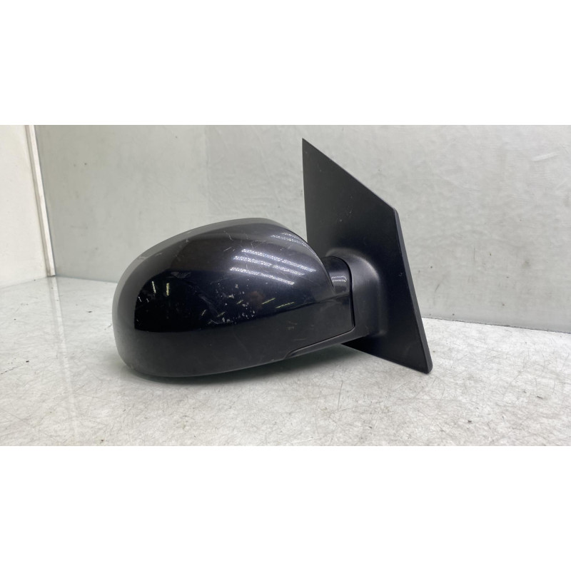 Retroviseur droit HYUNDAI GETZ Photo n°1