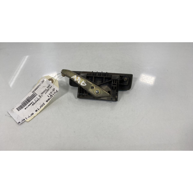 Poignee porte arriere droit PEUGEOT 205 Photo n°3