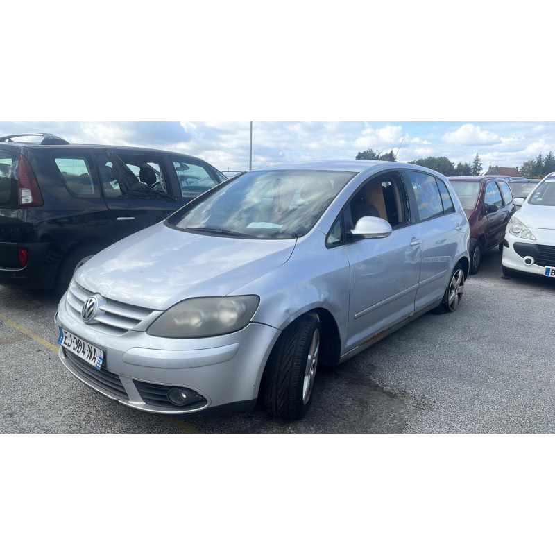 Pare boue avant droit VOLKSWAGEN GOLF PLUS Photo n°5