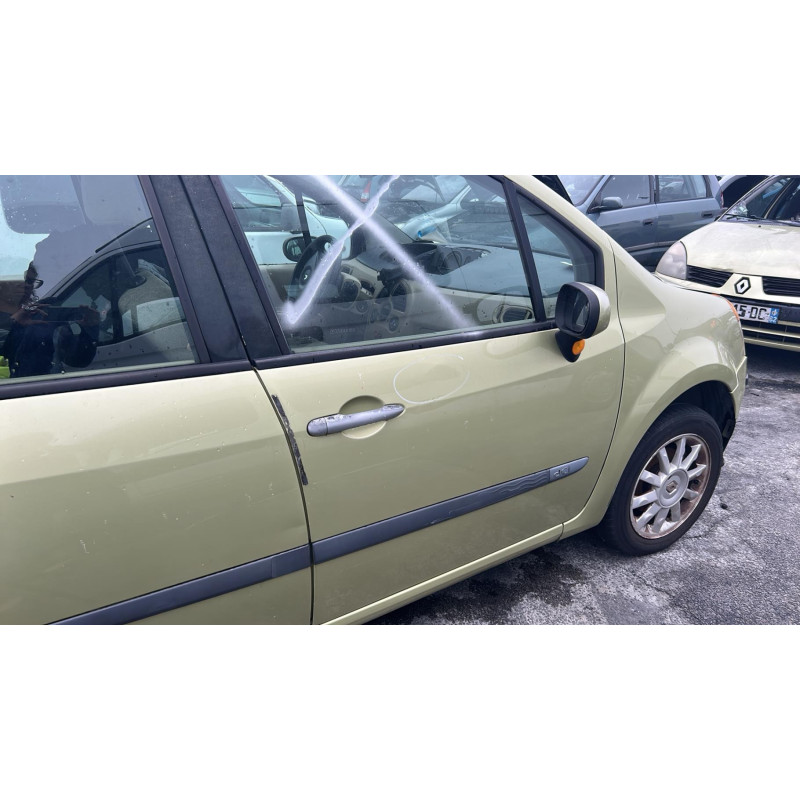 Pretensionneur de ceinture avant droit RENAULT MODUS Photo n°17