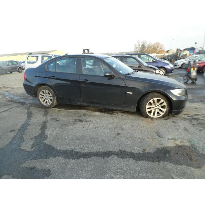 Feu arriere secondaire gauche (feux) BMW SERIE 3 E90 Photo n°9