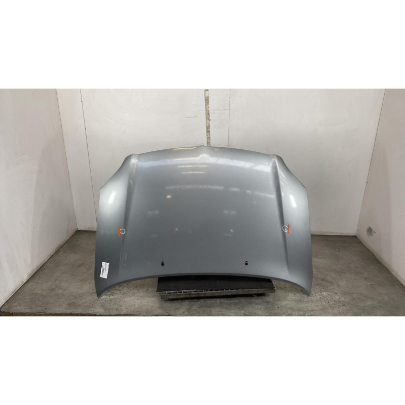 Capot TOYOTA AVENSIS 2 Photo n°2