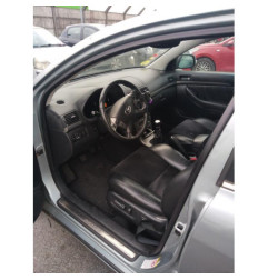 Capot TOYOTA AVENSIS 2