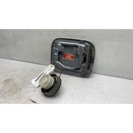 Trappe d'essence TOYOTA AVENSIS 2