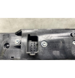 Interrupteur de leve vitre avant droit MERCEDES VITO 639
