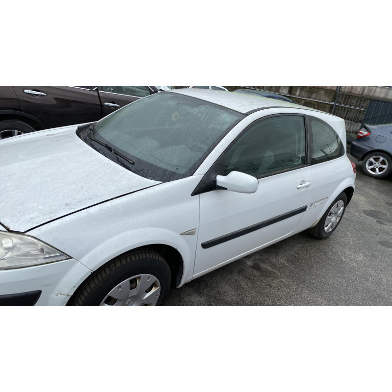 Capot RENAULT MEGANE 2 Photo n°12