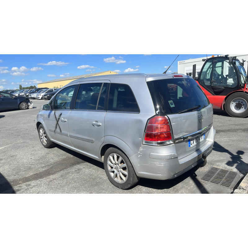 Cardan droit (transmission) OPEL ZAFIRA B Photo n°17